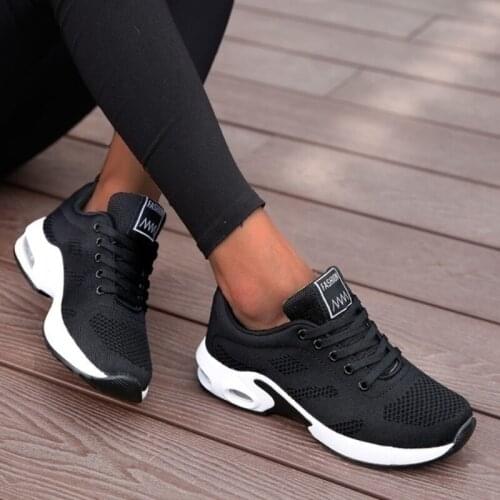 Running Shoes Women Breathable Casual Shoes Outdoor Light Weight Sports Shoes Casual Walking Platform Ladies Sneakers