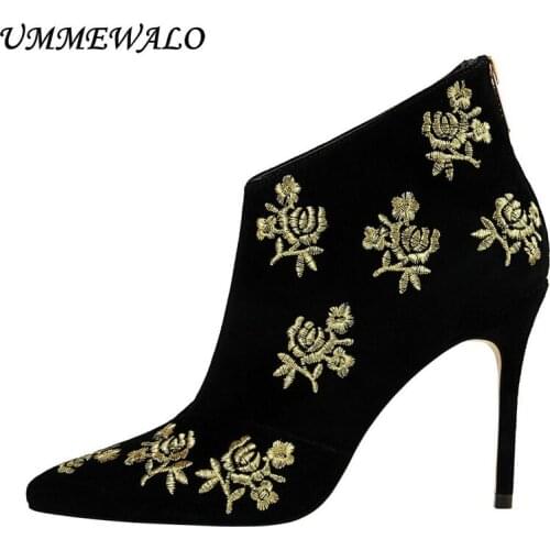 UMMEWALO Ankle Length Flock Boots Women Fashion Pointed Toe High Heel Shoes Winter Ankle Boots Embroider Design Ladies Shoes