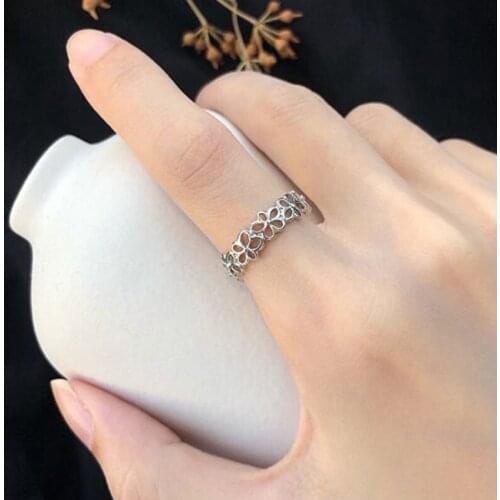 Hollow Out Floral Rings for Women Punk Hip Hop Ring 2021 Fashion Jewelry Best Gift AM6029