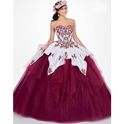 2021 Dubai Burgundy White Quinceanera Dresses with Jacket Princess Ball Gown Sweet 15 Dress Embroidery Beading Custom Size
