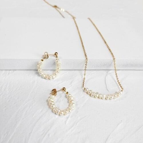 2021 Elegant Minimalist Freshwater Pearl Necklace Gold Plated Simple Thin Chain Pearl Earring Necklace For Women Girls Gift