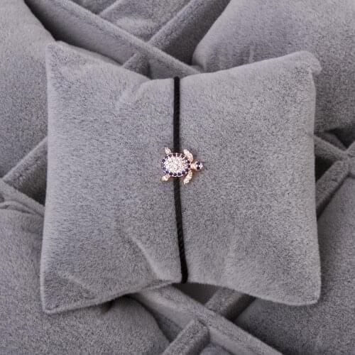 Turtle Figured Zircon Cubic Zirconia İp Bracelet
