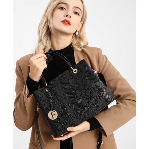 New Europe and America Female Pu Leather Shoulder Messenger Bags Girls Ladies Alligator Crossbody Bag Crocodile Women Handbags