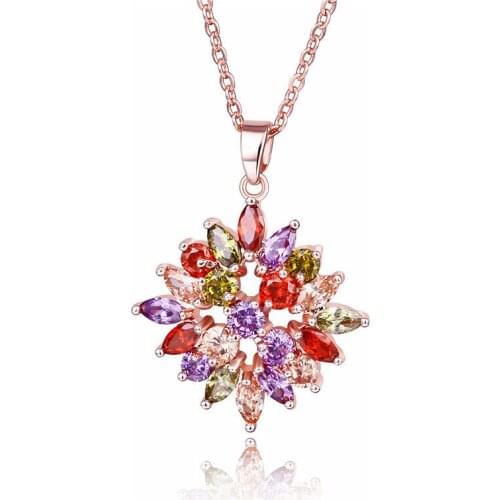 YJGS Fashion Super Flash Copper Color Zircon Pendant Necklaces Women Gorgeous Crystal Flower Necklaces Anniversary Gifts Jewelry
