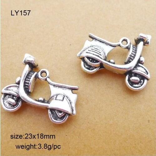 25pcs/lot 23x18mm Zinc Alloy Antique Silver Electromobile DIY Charms Pendants