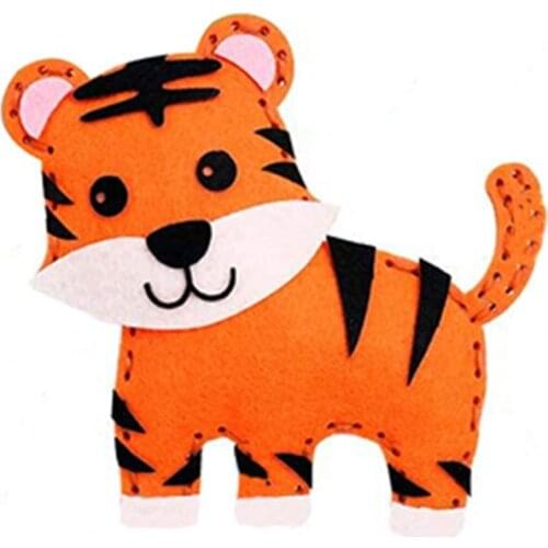 Wooden mold cutting fashion mold custom animal puppet making decorative supplies mold template 2021 new