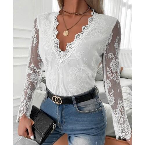 Sexy V-neck Top Womens 2021 Fashion New Lace Wave Neck Lace Stitching Long-sleeved Shirt Bottoming Shirt