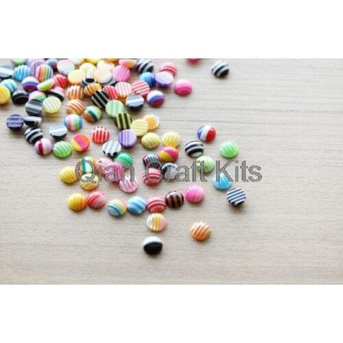 1000 pcs of Resin striped stripe Cabochons - Flat Round - Mixed Color 8mm quality smooth finish