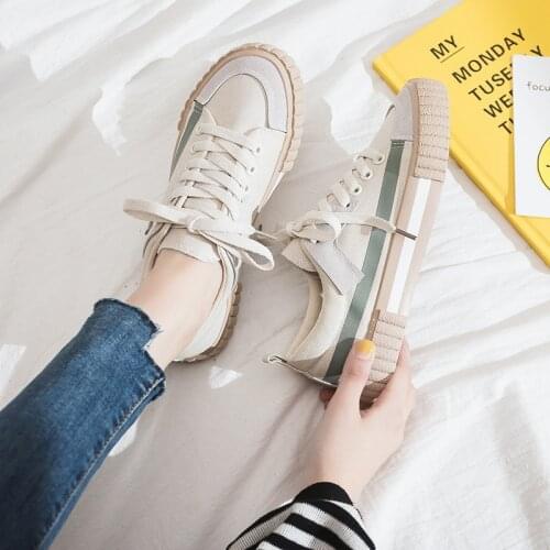 Womens Casual Canvas Shoes 2021 New Fashion Flat Bottom Solid Color Canvas Classic Sweet Color Casual Sports Shoes Board Shoes