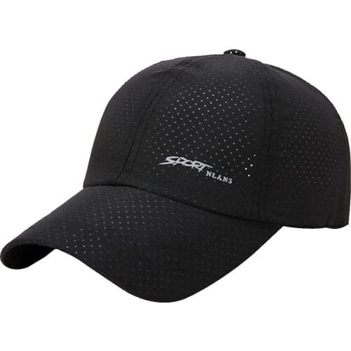 2021 Summer Mesh Baseball Cap Solid Snapback Label Stick Sun Hat Outdoor Breathable Hip Hop Caps Baseball Hats For Women Men