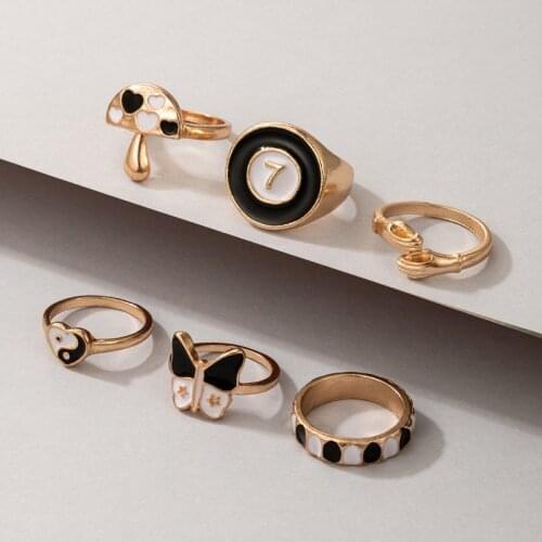 Fashion Metal Geometric Rings Womens Ethnic Black Tai Chi Butterfly Mushroom Alloy Drops of Oil 6 Piece Rings Jewelry for Girls
