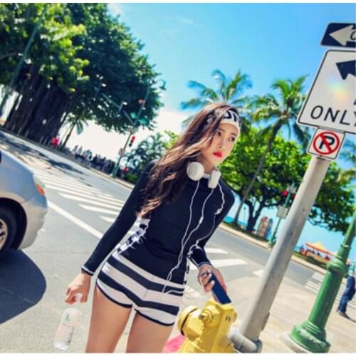 Women Sunscreen Long Sleeve Surf Diving Shirt Rashguards Short Pants Rash Guard 2018 Women Striped Surf Swimming Shirt Swimsuit