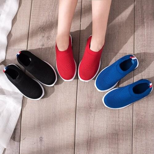 Black Red Blue Teenagers Girls Sneakers Slip on Elastic Kids Shoes Boys Student Training Shoes School PEclass Sneakers E01293