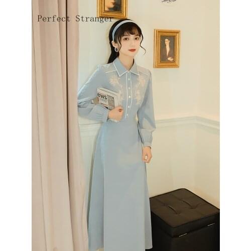 2020 Autumn New Arrival High Quality Hot Sale Retro Peter Pan Collar Flower Embroidery Long Sleeve Women Long Dress