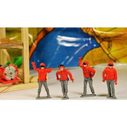 Mini pvc figure 1:35 Commander Soldier on Aircraft Carrier model toy