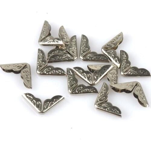 Silver Metal Book Corner Trilateral Albums Menus Folders Flower Printed Protectors Decor Supplies 40pcs 14x14x2mm CP1806