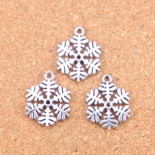 10pcs Charms snowflake snow 20x23mm Antique Pendants,Vintage Tibetan Silver Jewelry,DIY for bracelet necklace