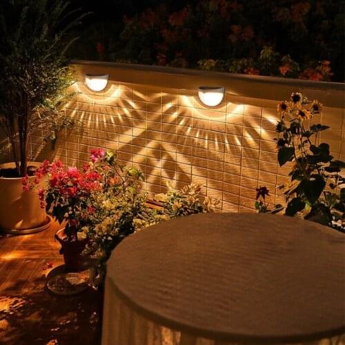 New 2pcs LED Solar Light Outdoor Wall Lamps Energy Garden Lamps Waterproof Solar Lamp Courtyard Garden Decoration Night Light