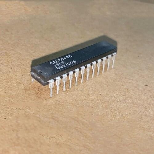 5PCS GAL16V8B-15LP GAL16V8B GAL16V8 DIP-20 GAL16V8B-25LP GAL16V8B-10LP GAL16V8B-25QP