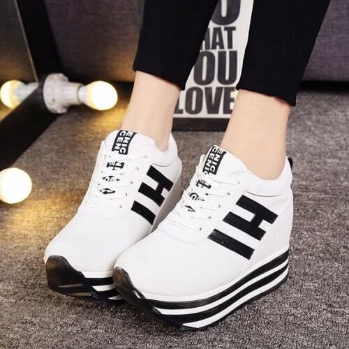Platform Women Shoes Height Increasing Canvas Wedges Heels Shoes Sneakers Women Casual Shoes Chaussure Femme