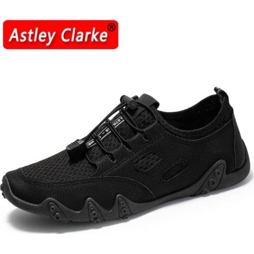 Summer New Style Leather Mesh Stitching Casual Breathable Soft Sole Lazy Shoes for Men