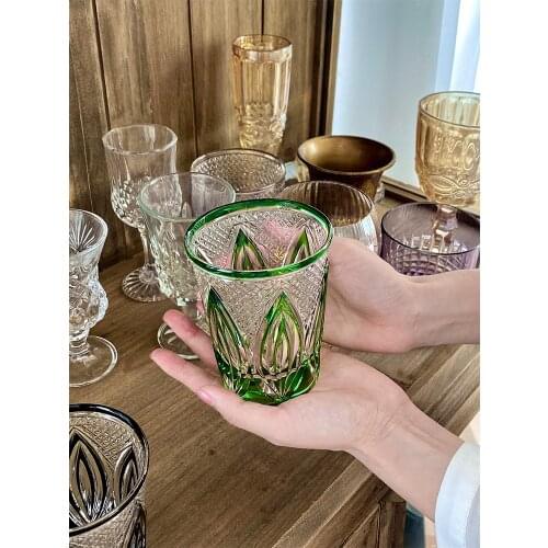 Black tie rooster Dishes For Drinks