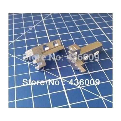 Feed Dog (Rear) Singer #77015 White,Jaguar Sewing Machine Main Feed Dog for White Serger Machine 1934D and 2000