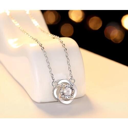 BOEYCJR 925 Silver 0.5ct F color Moissanite VVS Engagement Elegant Wedding Pendant Necklace for Women Anniversary Gift