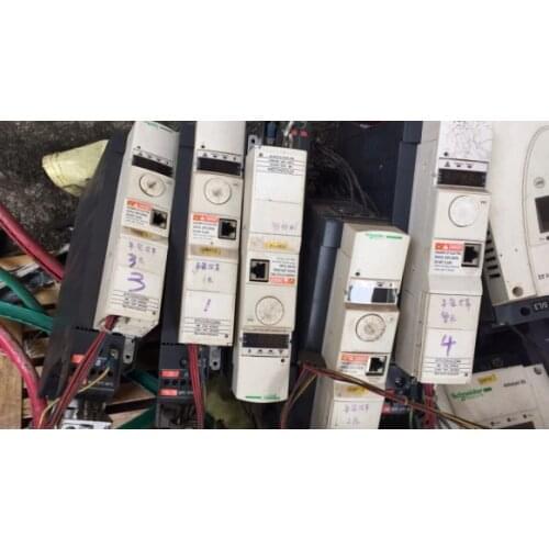 ATV32HU22N4 2.2KW 380V inverter , used in good condition . 80% appearance new , good working , free shipping