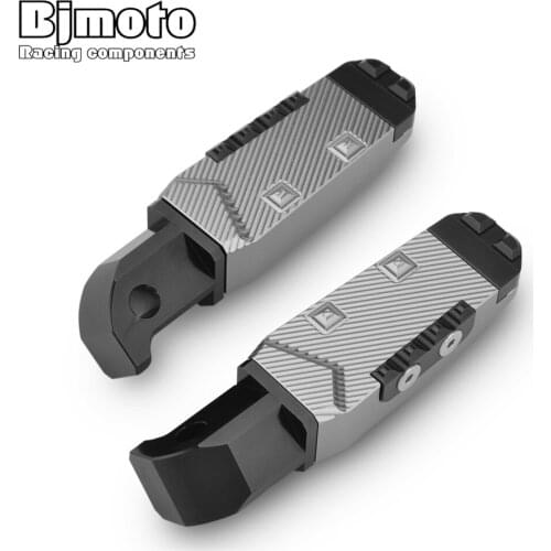 Motorcycle Foot Pegs Rear Passenger Pedal For Yamaha YZF R25/R3/R15 MT03 MT25 MT07 MT09 XSR 700/900 T-MAX530/500 XJR1300 FZ1 FZ6