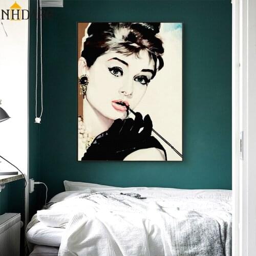 Audrey Hepburn Portraits of Famous Movie Stars, Posters and Prints Canvas Art Painting Wall Pictures for Living Room Home Decor