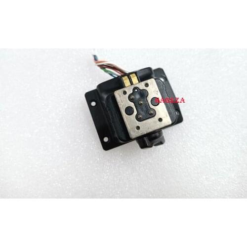 90%NEW test OK SB-910 parts flash shoe base for Niko SB910 hot shoe Speedlight Flash Hotshoe Base Genuine Repair Part SS194-12F