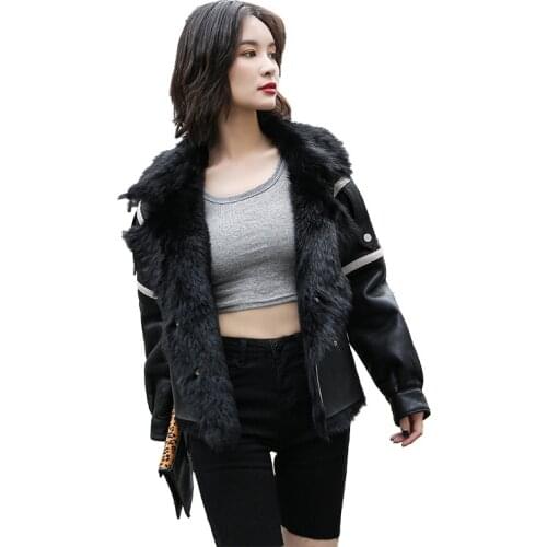 Hot Selling Women Tuscany Sheep Fur Overcoat Sheared Lamb Fur Coat Thick Loose Double Breasted Sheepskin Coats