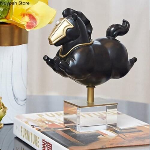 Modern and Simple Pony Ornaments Living Room Creative Cute Crafts Desktop Ornaments Living Room Home Decoration Accessories