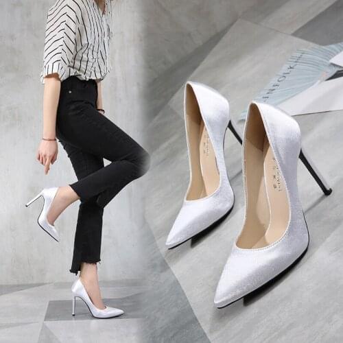 High Heels Pumps Women Shoes 2019 Night Club Fashionable Sexy Hundred Shoes with Shallow Mouth Wedding Shoes Red Large-sized