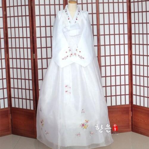 High Quality Hanbok Fashion Embroidered Printing White Hanbok Korean Traditional National Costume Asian Pacific Islands Costume