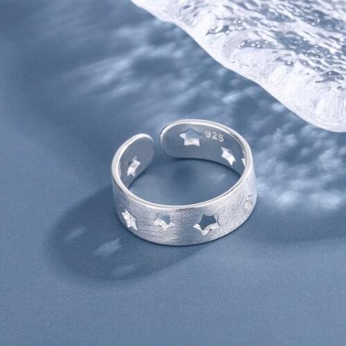 Fashion Hollow Five Pointed Star Ring Simple Silver Plated Opening Adjustable Ring Elegant Girl Student Leisure Party Jewelry