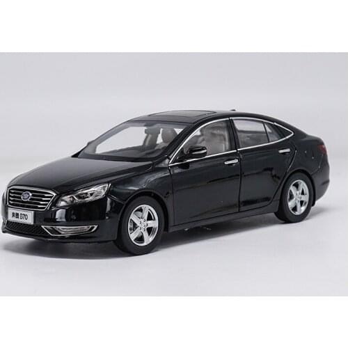 Original factory authentic 1/18 FAW Benteng B70 diecast metal car model with small gift