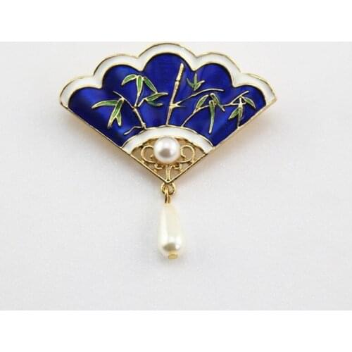 2020 Retro elegant temperament blue enamel fan shape brooch backpack cardigan coat collar needle