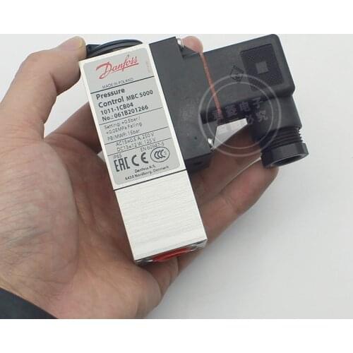 Free Shipping High Quality Danfoss danfoss pressure sensor MBC5000 1011-1CB04 061B201266 new original