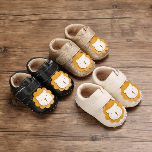 Lion Design with Soft Bottom Prewalker for Newborn PU Leather Upper Soft Rubber Sole Walking Shoes for Boys and Girls