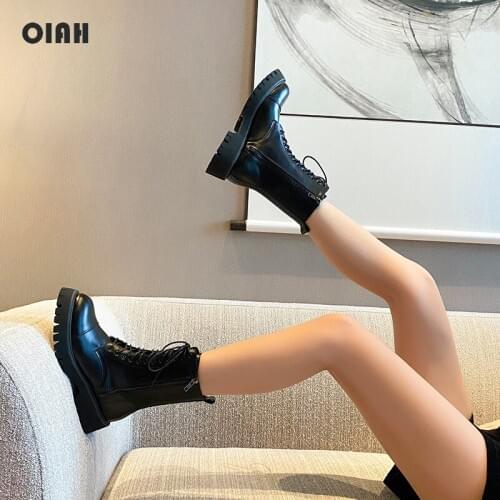 OIAH 2020 New Fashion Winter Martin Motorcycle Women Boots Classic Lace up Round Head Thick Heel Thick Soles Lady Shoes