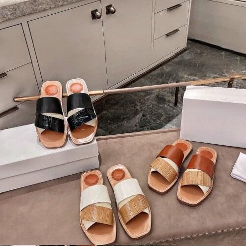 Womens Shoes Genuine Leather Slippers Mixed Colors Flat Shoes Luxury Brands Summer Shoes Beach Casual Shoes Hot Sell Soft Shoes