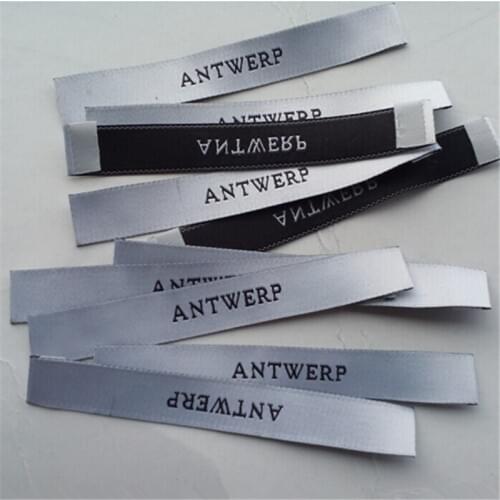 Custom top quality White Damask cloth pants woven label 80 mm * 10 mm