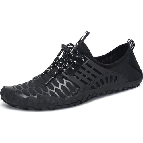 2021 Mens Solid Aqua Shoes Swimming Fishing Upstream Beach Shoes Mans Sneakers Male Water Shoes Wading Shoes Footwear