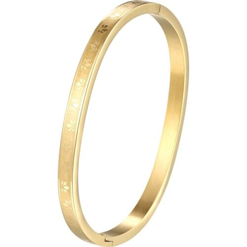 New Frosted Background Maple Leaf Pattern Bangle For Women And Girl Stainless Steel Jewelry Small Size Bracelet Wholesale