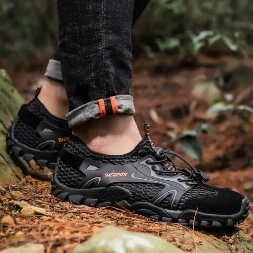 Unisex Swimming Water Shoes Men Barefoot Outdoor Beach Sandals Upstream Aqua Shoes Plus Size Nonslip River Sea Diving Sneakers