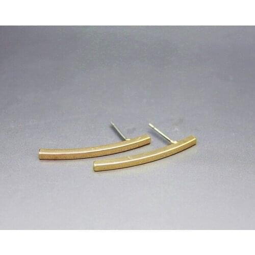 Shuangshuo 2017 New Fashion Summer Style Curved Bar Stud Earrings for Women Simple Bar Earrings Geometric Jeweley Wedding Gifts