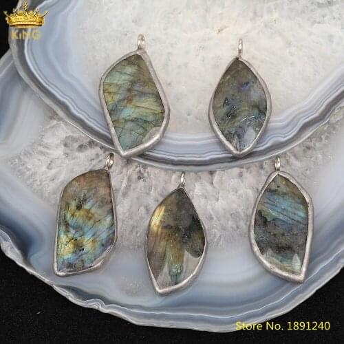5pcs Natural Labradorite Stone Leaf Shape Pendant Necklace Findings,Plated Tin Labradorite Charms For DIY Jewelry Making