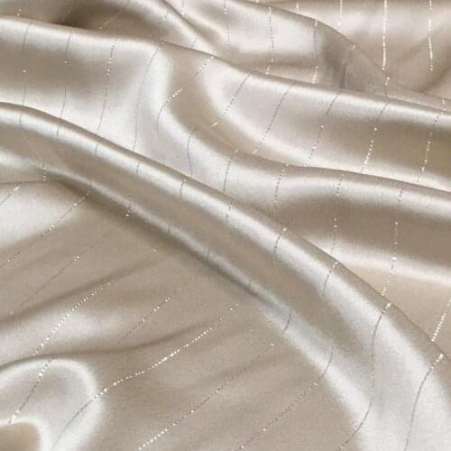 Imitation Acetate Charmeuse Fabric Elegant Metallic Jacquard Thick Style For Uniform Coat Suit